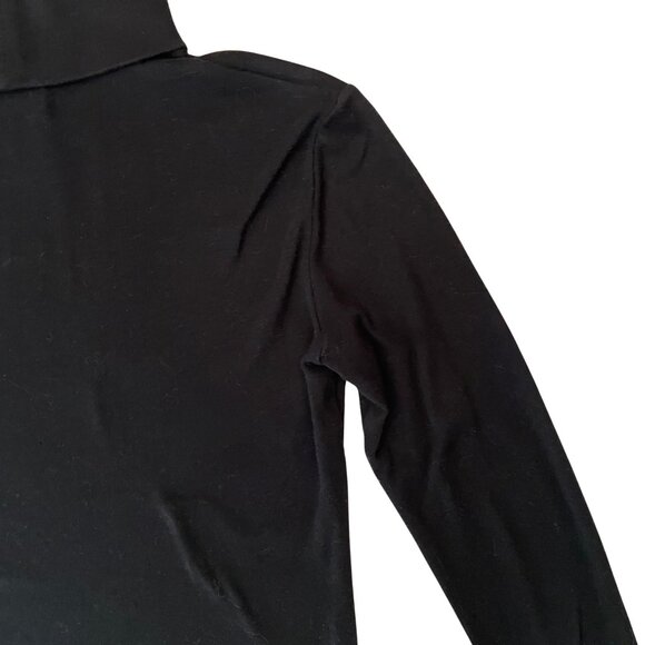 Long Sleeve Turtleneck Shirt • Black • US Small - Picture 9 of 13